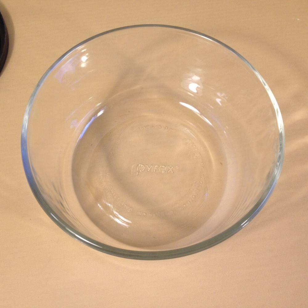 Vintage Pyrex 7201 Clear Glass 4 Cup Mixing Storage Bowl Clear 1 Quart Nice USA - Picture 9 of 11